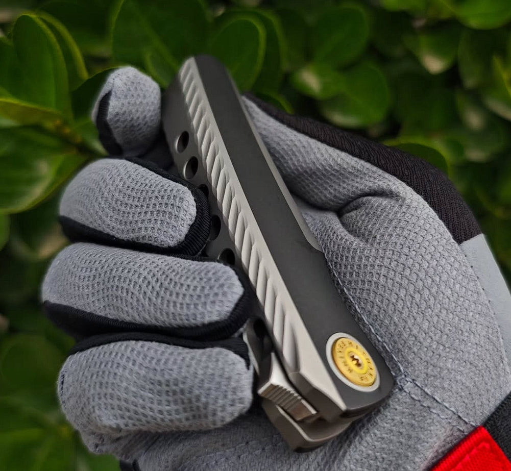 Hitman By H.R. Knives