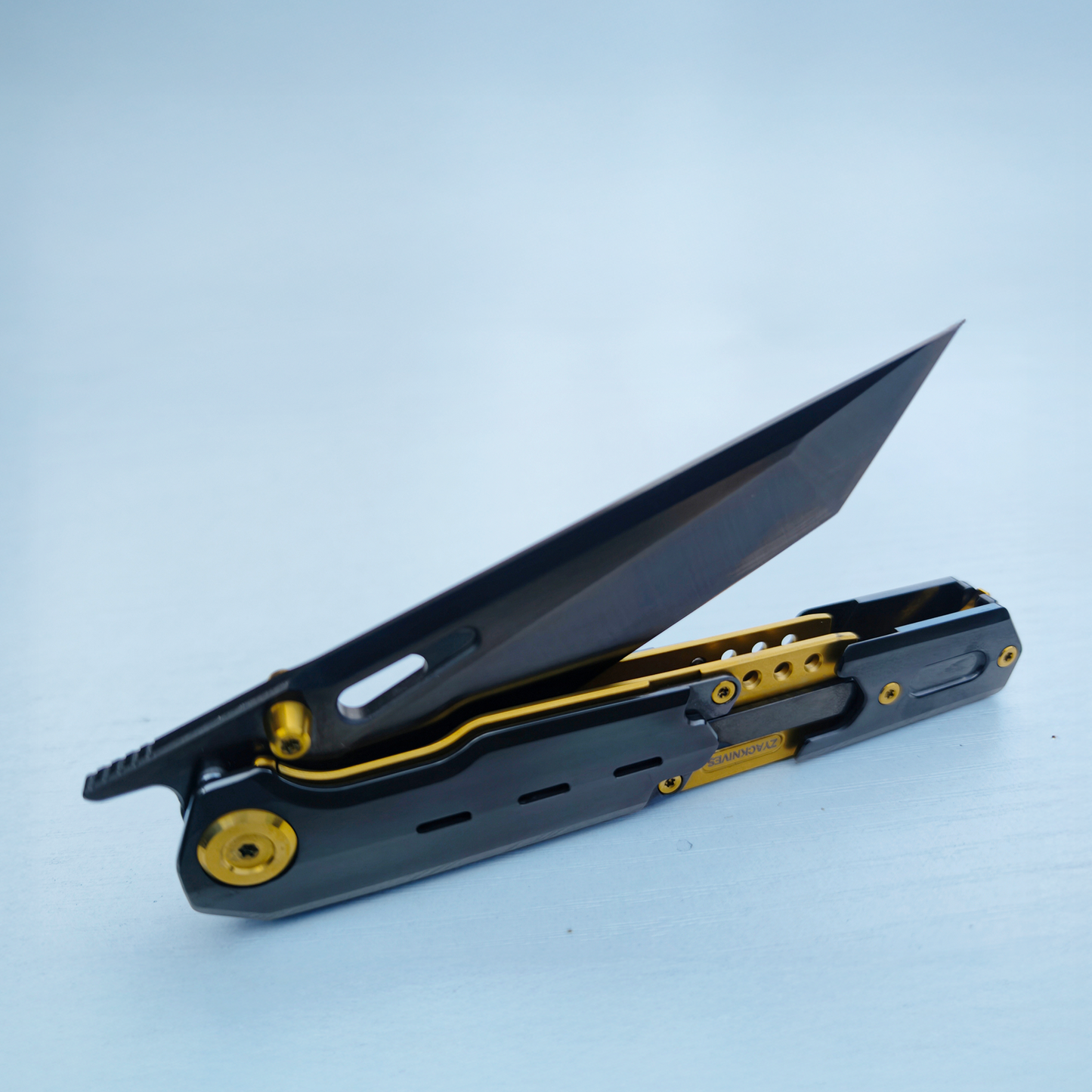 Z01S by ZYACKNIVES - Pre-order