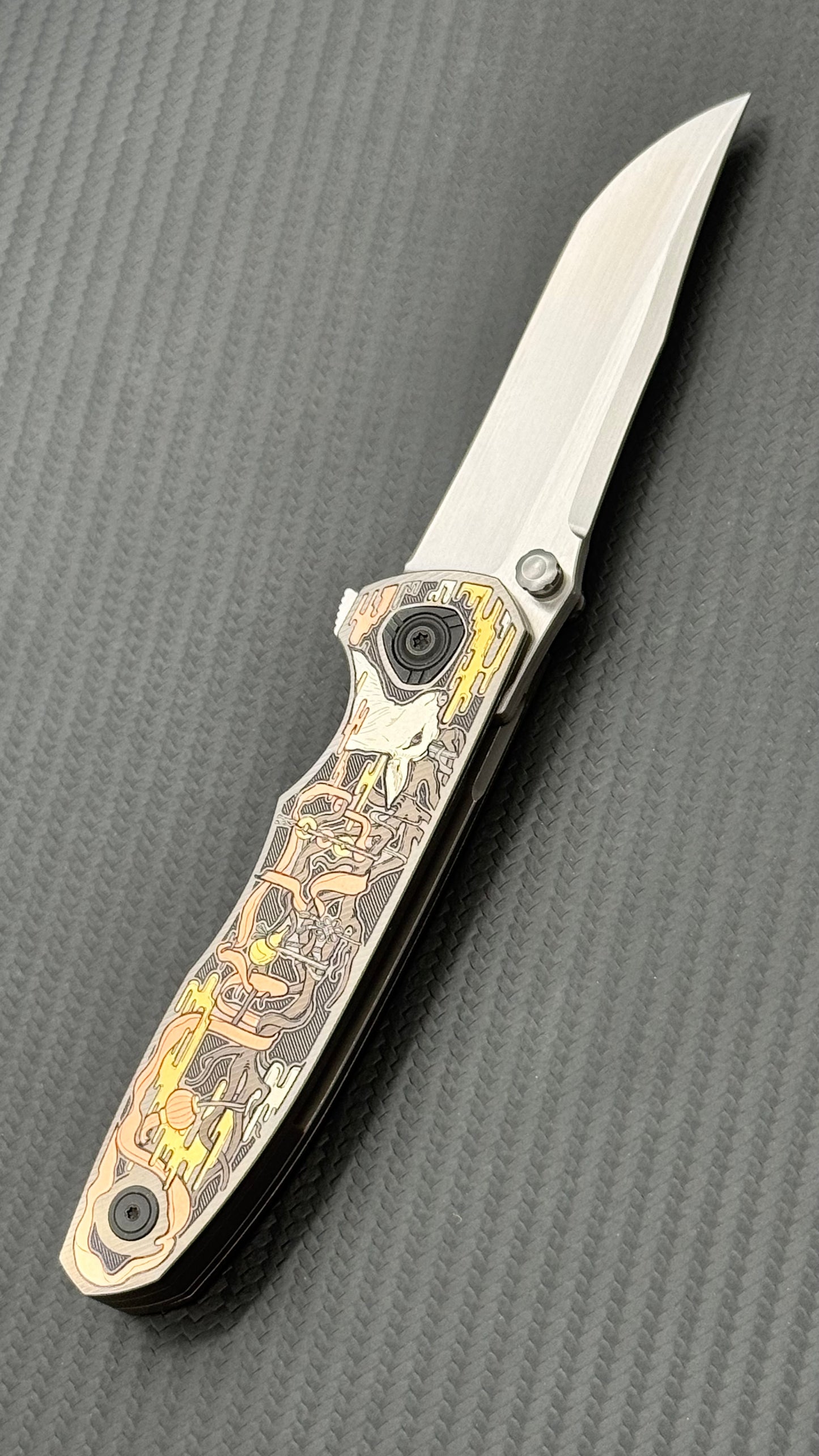 Flying Snow by CircusEDC Chox - Graced Undead Studio engraved edition